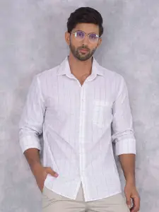 Crimsoune Club Men Smart Spread Collar Checked Cotton Slim Fit Casual Shirt