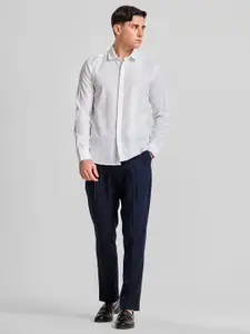 Snitch Men Smart Spread Collar Solid Linen Casual Shirt