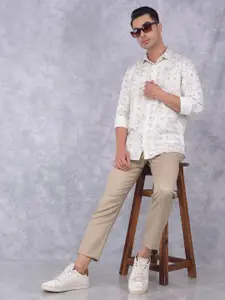 Crimsoune Club Men Smart Spread Collar Floral Printed Cotton Slim Fit Casual Shirt