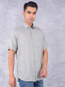 Crimsoune Club Men Smart Spread Collar Textured Cotton Slim Fit Casual Shirt