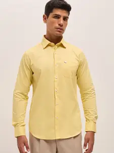 THE BEAR HOUSE Pure Cotton Spread Collar Solid Formal Shirt