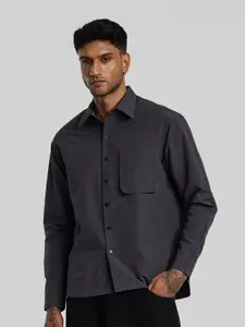 Snitch Men Smart Spread Collar Textured Casual Shirt