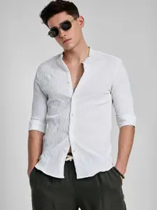 Snitch Men Smart Band Collar Textured Casual Shirt