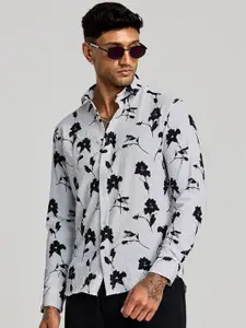 Snitch Men Smart Spread Collar Floral Printed Casual Shirt