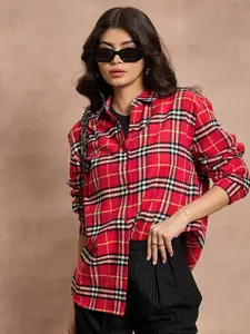 SASSAFRAS Women Comfort Spread Collar Tartan Checked Cotton Oversized Casual Shirt