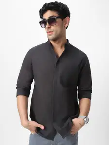 Urbano Fashion Men Slim Collar Solid Cotton Casual Shirt