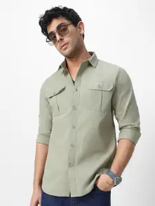 Urbano Fashion Men Spread Collar Solid Cotton Casual Shirt