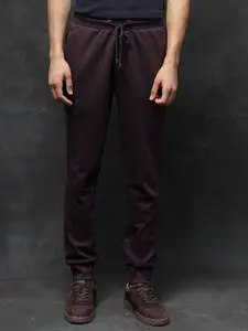 RARE RABBIT Men Cotton Mid-Rise Jogger