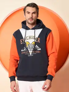 Club York Men Colourblocked Hooded Sweatshirt