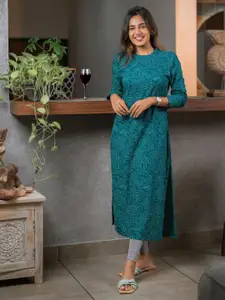 HAY Geometric Printed Halter Neck Straight Kurta