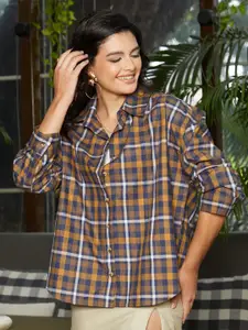 Campus Sutra Women Comfort Spread Collar Micro Checked Cotton Oversized Casual Shirt