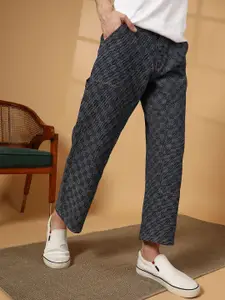 Campus Sutra Men Comfort Stretchable Mid-Rise Jeans