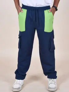 KiddoPanti Boys Colourblocked Track Pant