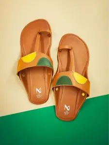 THE MADRAS TRUNK Women Colourblocked Kolhapuri T-strap Flats