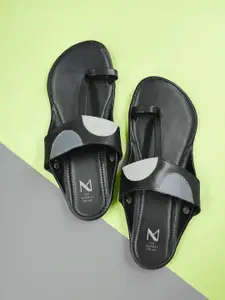 THE MADRAS TRUNK Women Colourblocked One Toe Flats