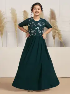 FASHION DREAM Girls Floral Embroidered Georgette Fit & Flare Maxi Dress