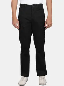 t-base Men Regular Fit Mid-Rise Cargos Trousers