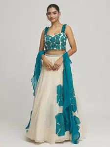 Samyukta Singhania Samyukta Singhani Floral Applique Embellished Ready to Wear Lehenga & Blouse With Dupatta