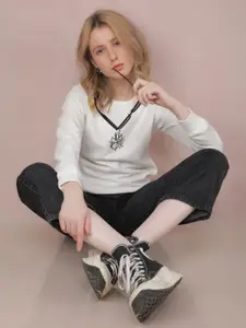 Crimsoune Club Women Printed Pullover Sweatshirt