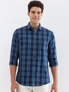 Allen Solly Men Spread Collar Tartan Checked Cotton Slim Fit Casual Shirt