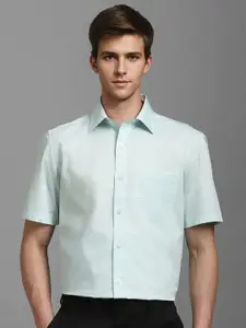 Louis Philippe Men Classic Spread Collar Textured Cotton Formal Shirt