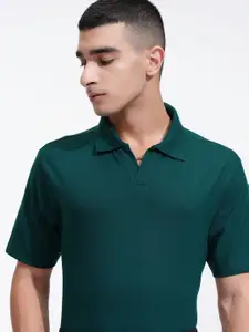 HIGHLANDER Men Solid Polo Collar Cotton T-shirt