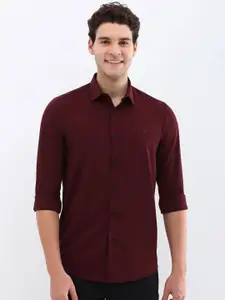 Allen Solly Men Spread Collar Solid Slim Fit Casual Shirt