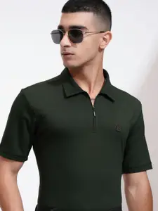 HIGHLANDER Men Solid Polo Collar T-shirt