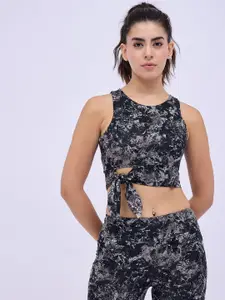 Avanday Women Abstract Printed Sleveless Crop Top