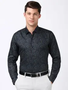 Peter England Men Spread Collar Floral Printed Cotton Slim Fit Casual Shirt