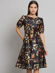 PowerSutra Women Floral Printed Fit & Flare Dress