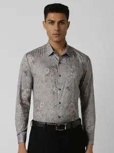 V Dot Men Spread Collar Floral Printed Cotton Slim Fit Formal Shirt