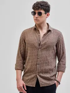 Snitch Men Smart Spread Collar Textured Casual Shirt