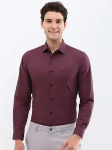 Allen Solly Men Spread Collar Solid Cotton Slim Fit Formal Shirt