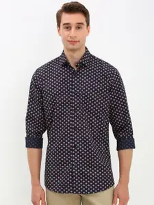 Allen Solly Men Classic Spread Collar Floral Printed Cotton Slim Fit Casual Shirt