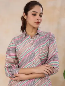 Sangria Leheriya Printed Sequinned Top with Trouser