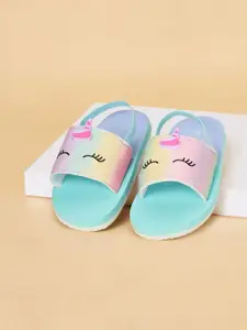 Pantaloons Junior Girls Printed Sliders