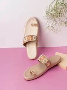 Inc 5 Women Embellished Ethnic One Toe Flats