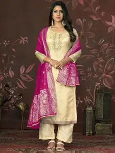 Maroosh Floral Embellished Organza Unstitched Dress Material