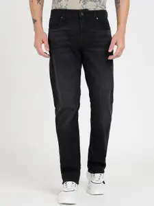 GUESS Men Slim Fit Light Fade Jeans