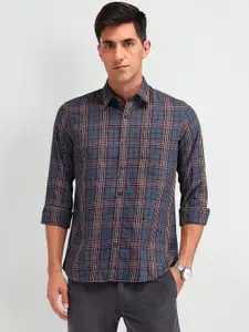 Arrow Sport Men Slim Fit Tartan Checks Opaque Checked Casual Shirt