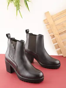 The Roadster Lifestyle Co Women Block-Heeled Chelsea Boots