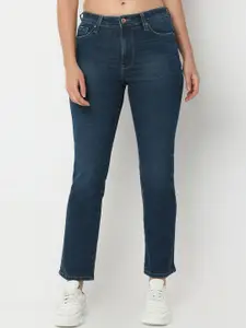 SPYKAR Women Cotton Light Fade Clean Look Whiskers and Chevrons Slim Fit Stretchable Jeans