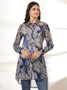 CHARMGAL Women Classic Spread Collar Abstract Printed Relaxed Fit Casual Shirt