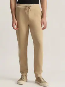 Iconic Men Solid Regular Fit Joggers