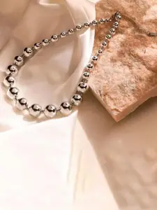 V FASHION JEWELLERY Silver-Plated Necklace