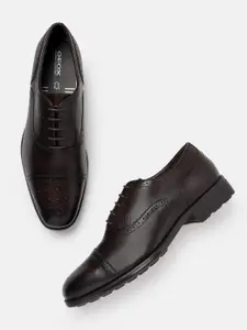 Geox Men U Walk Pleasure F B Textured Leather Formal Brogues