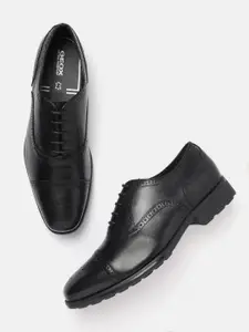Geox Men U Walk Pleasure F B Textured Leather Formal Brogues