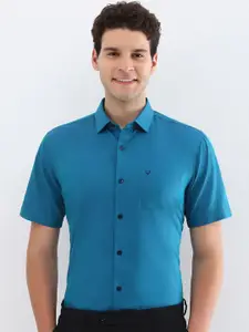 Allen Solly Men Spread Collar Solid Cotton Slim Fit Formal Shirt