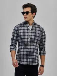 Snitch Men Smart Spread Collar Tartan Checked Cotton Casual Shirt